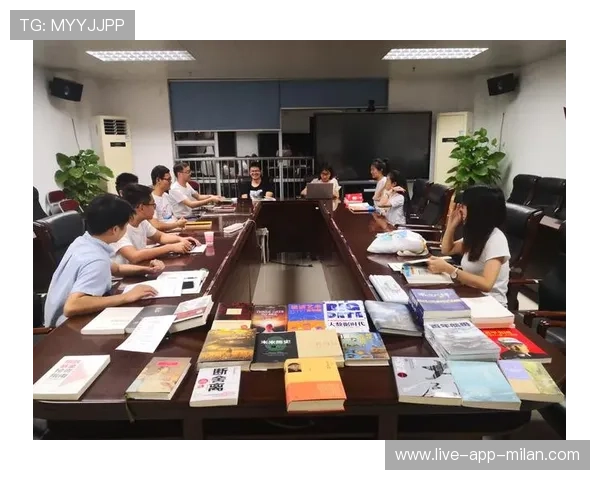 国际帆板联合会资助海洋研究生科研课题